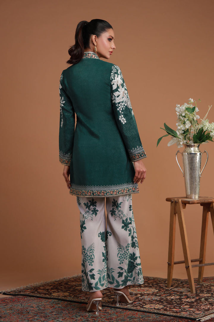 Shamaeel - RF-10 - Khaadi Silk
