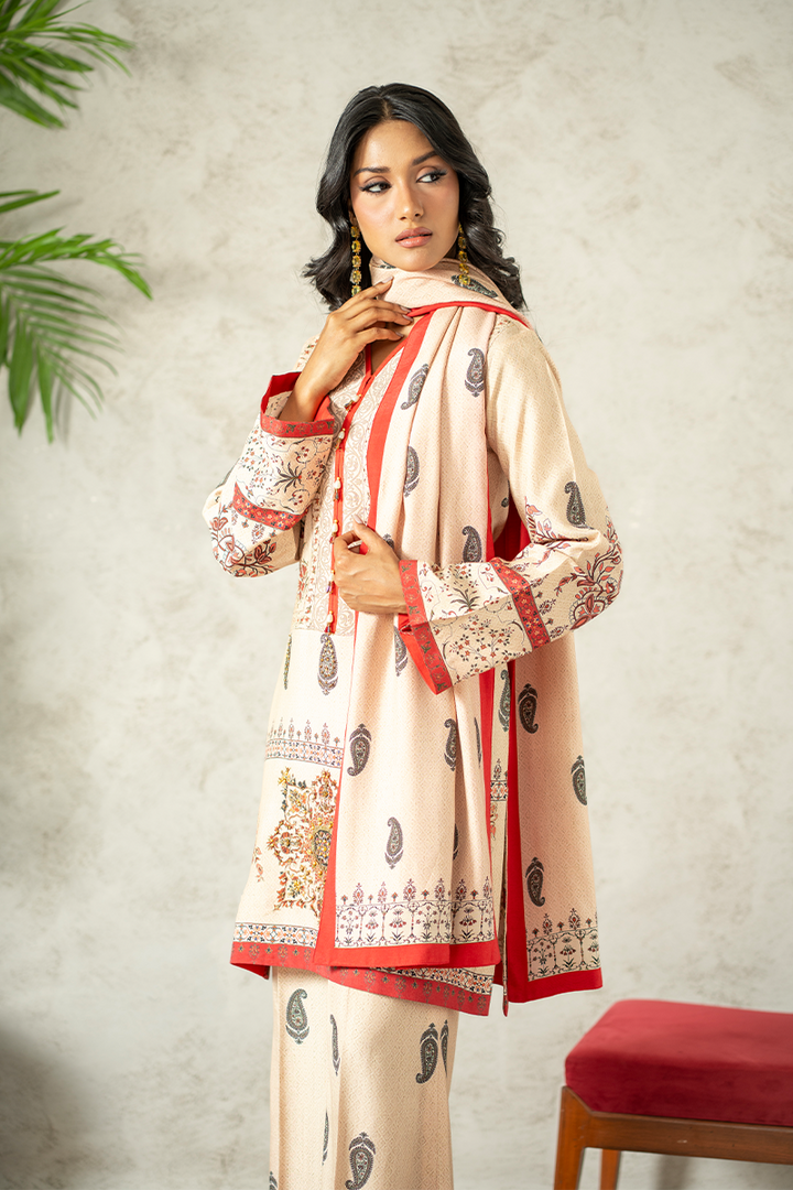 Shamaeel - Traditional Tribe - Khaadi Silk