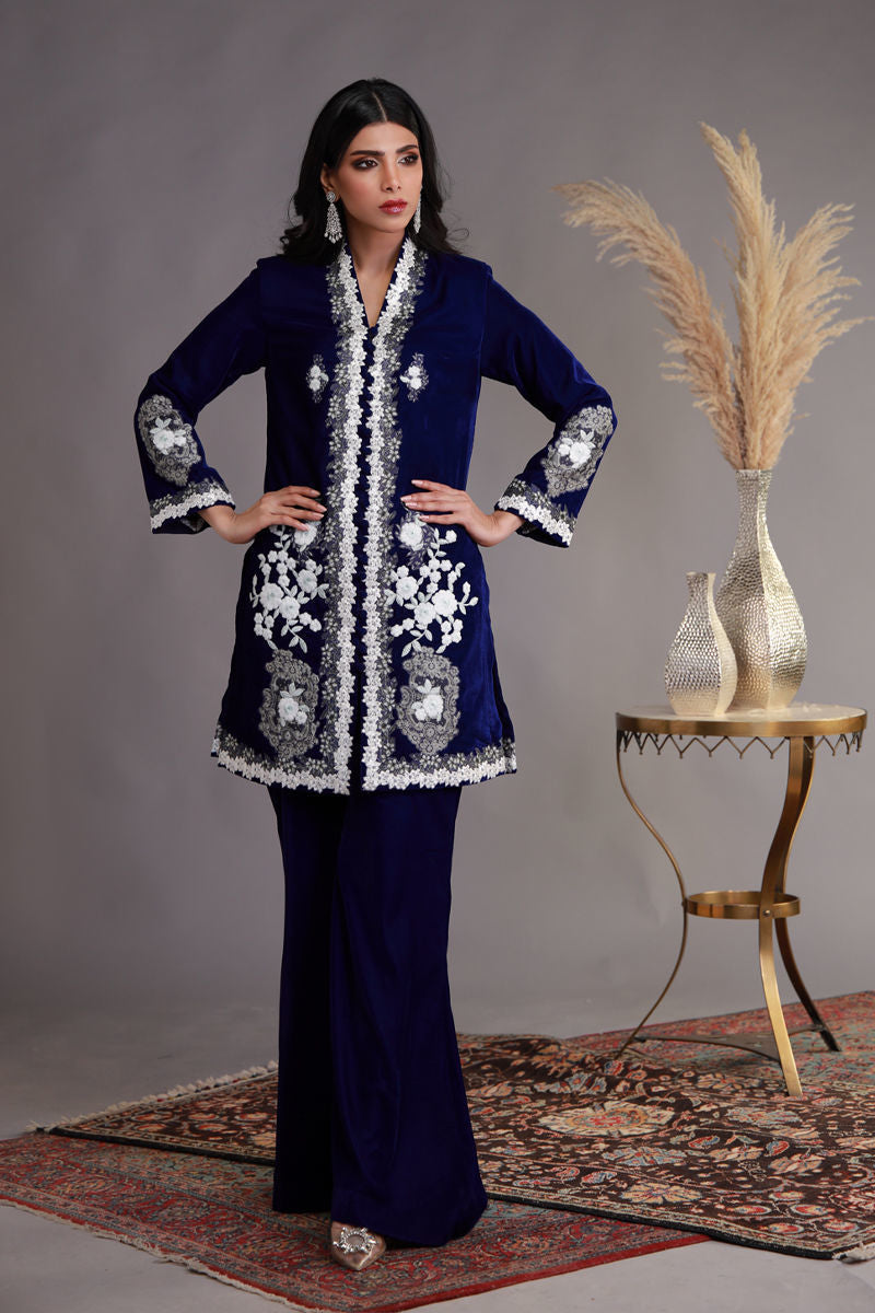 Shamaeel - WFE-09 - Velvet
