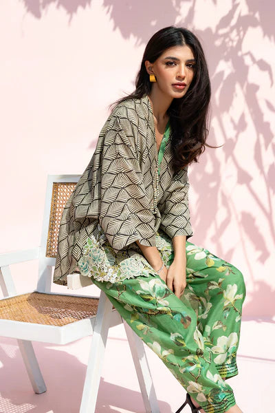 Sania Maskatiya - Sharis Khaddi Silk Suit For Women - Fern Green - 2 Piece