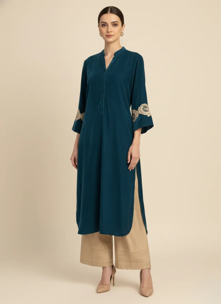 Shehrnaz - Celene Teal Turquoise Velvet/Raw Silk Suit For Women - 3 Piece