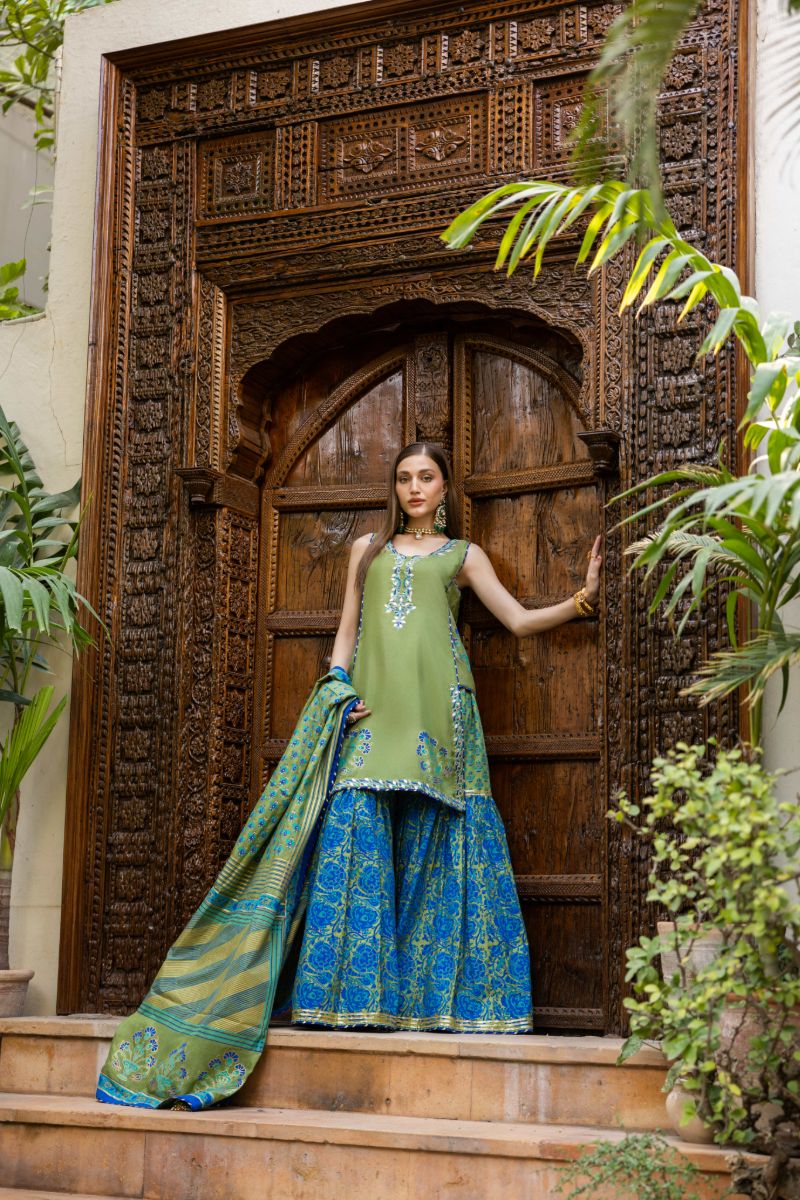 Shehrnaz - Dhaani  - SHK-1427 - Green - PK Medium Silk - 3 Piece