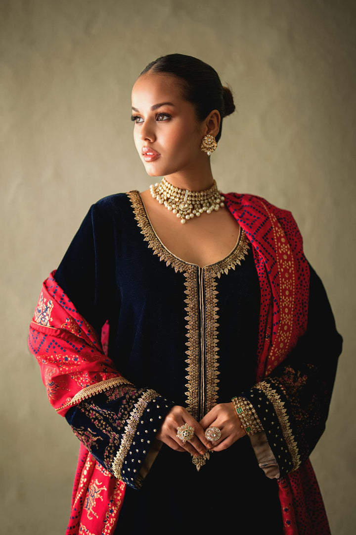 Shehrnaz - Nerina Navy Velvet Farshi Set - SHK-1597 - Navy blue - velvet - 3 Piece