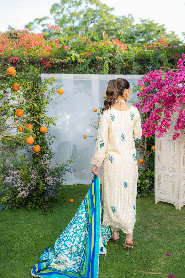 Shehrnaz - SHK-1266 - Off-white - Raw Silk - 3 Piece