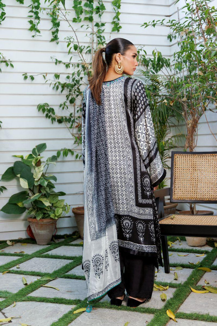 Shehrnaz - SHK-1302 - Black / white - Chamuese  - 3 Piece
