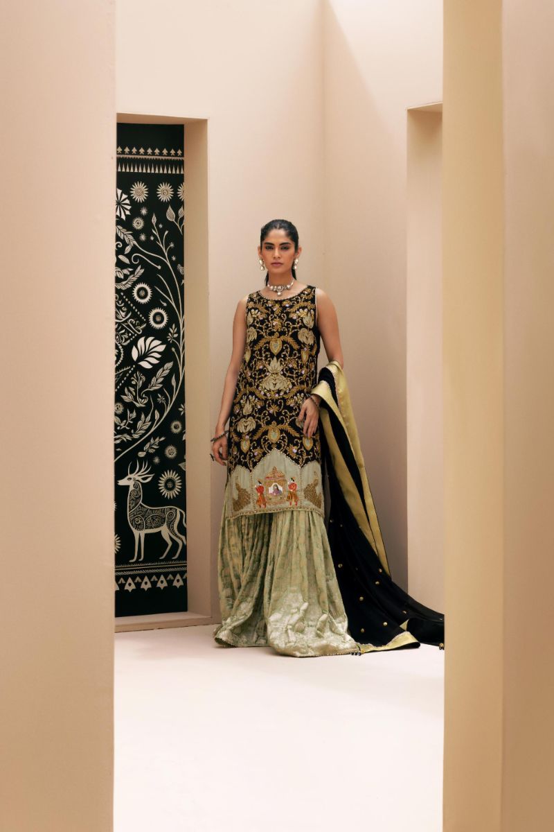 Shehrnaz - SHK-1387 - Black - Chiffon / Jamavar silk - 3 Piece