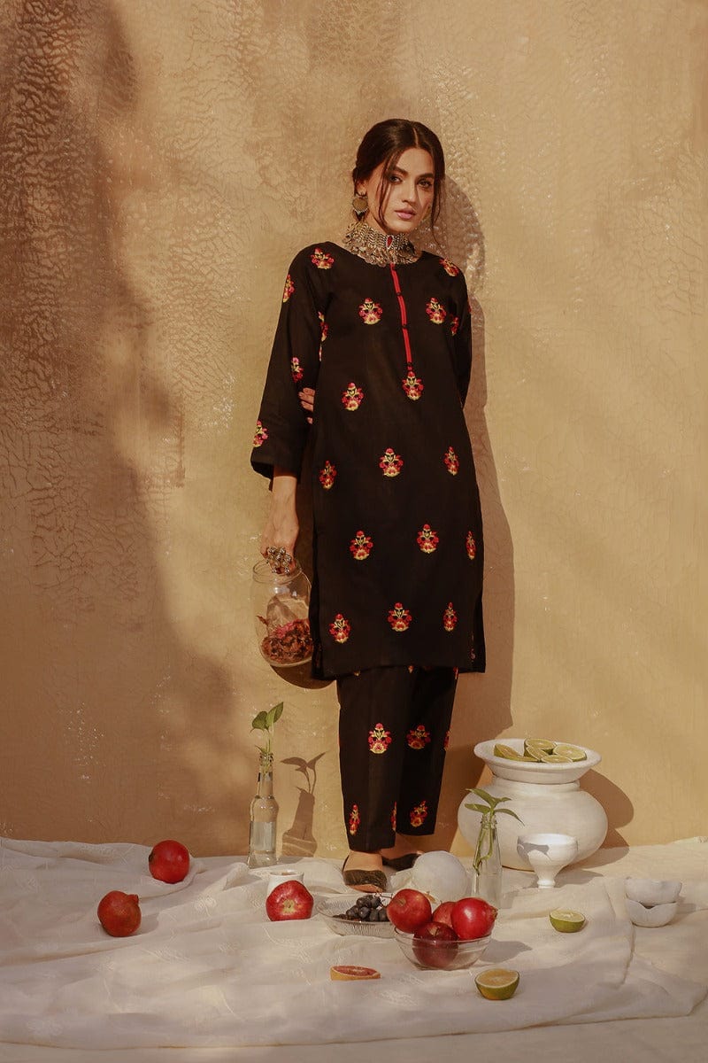 Soffio - SPK7012B - Black - Embroidered Khaddar - 2 Piece