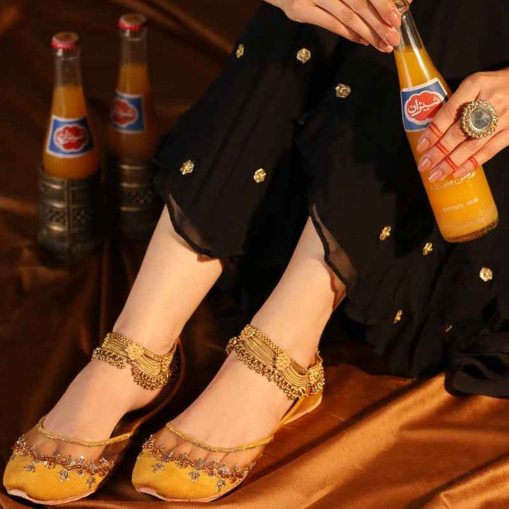 JootiShooti - Sunehri - Mustard Yellow