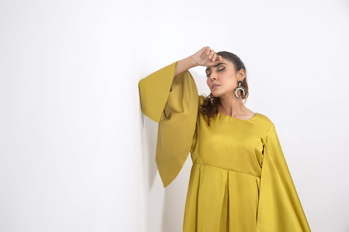 Syah - Co-Ord Set Bell Sleeves Top With Palazzo - Silk - 2 Piece