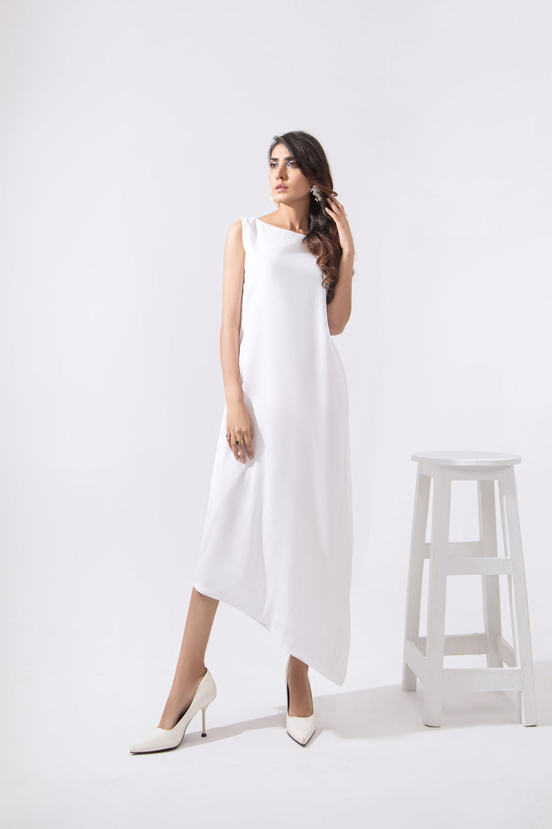 Syah - Diagonal Cut Maxi With Cape - White - 2 Piece