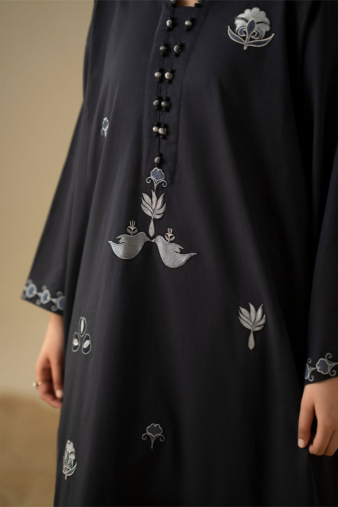 Cross Stitch Noir Shadow Embroidered Cambric Shirt Black 1 Piece