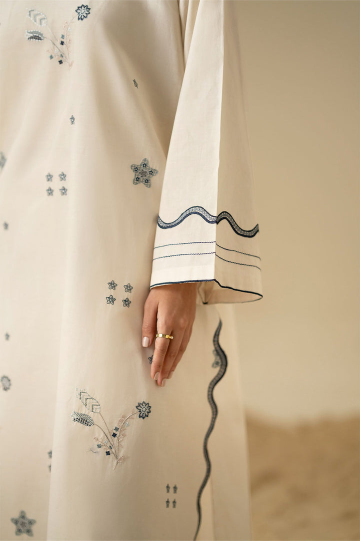 Cross Stitch Ivory Essence 2 Piece Suit White
