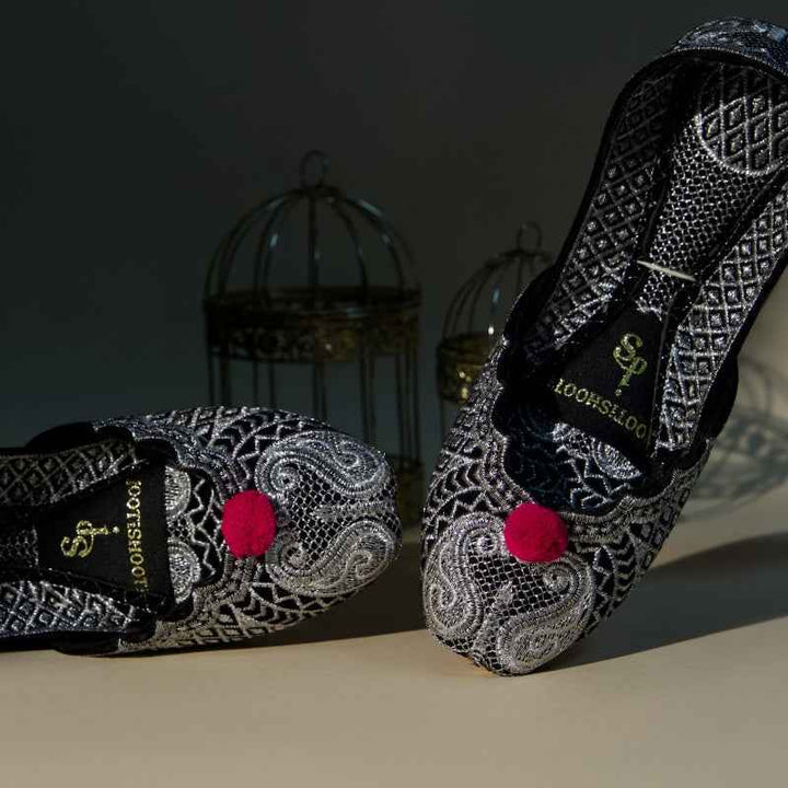 JootiShooti - Naqsh-e-Chandi (Pink Pompom)