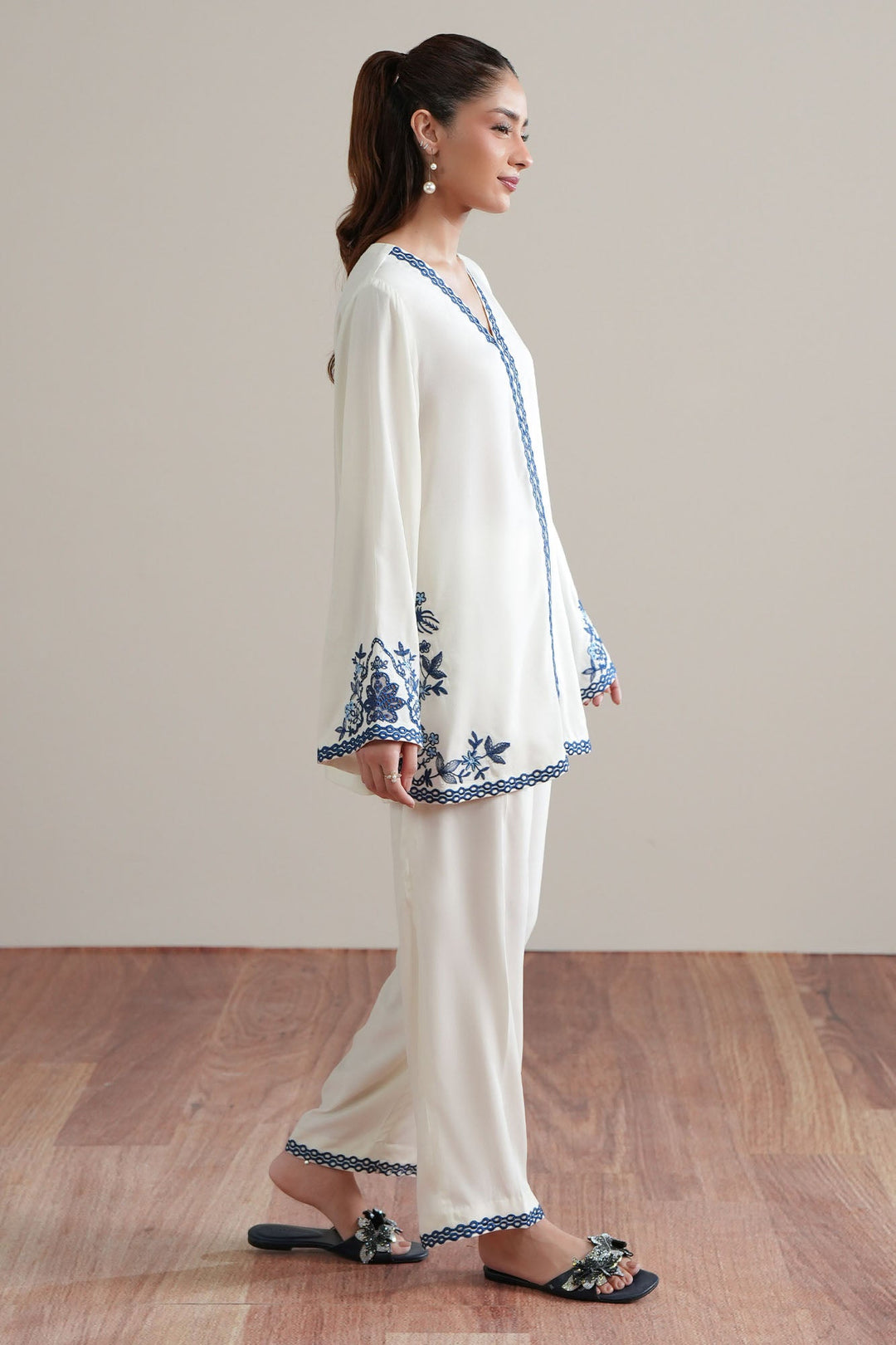 Cross Stitch Ivory Duo 2 Piece Suit White