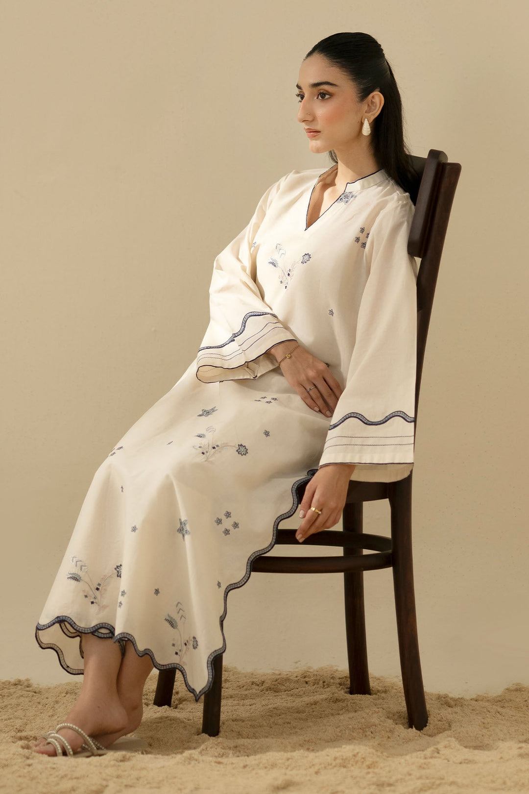 Cross Stitch Ivory Essence 2 Piece Suit White