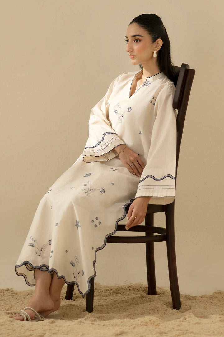 Cross Stitch Ivory Essence 2 Piece Suit White