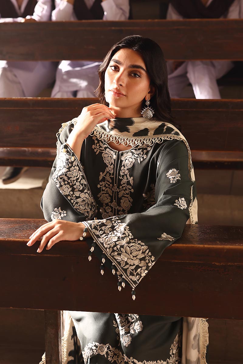 Cross Stitch - Vintage Gray - Linen Embroidered Suit - 3 Piece - Unstitch