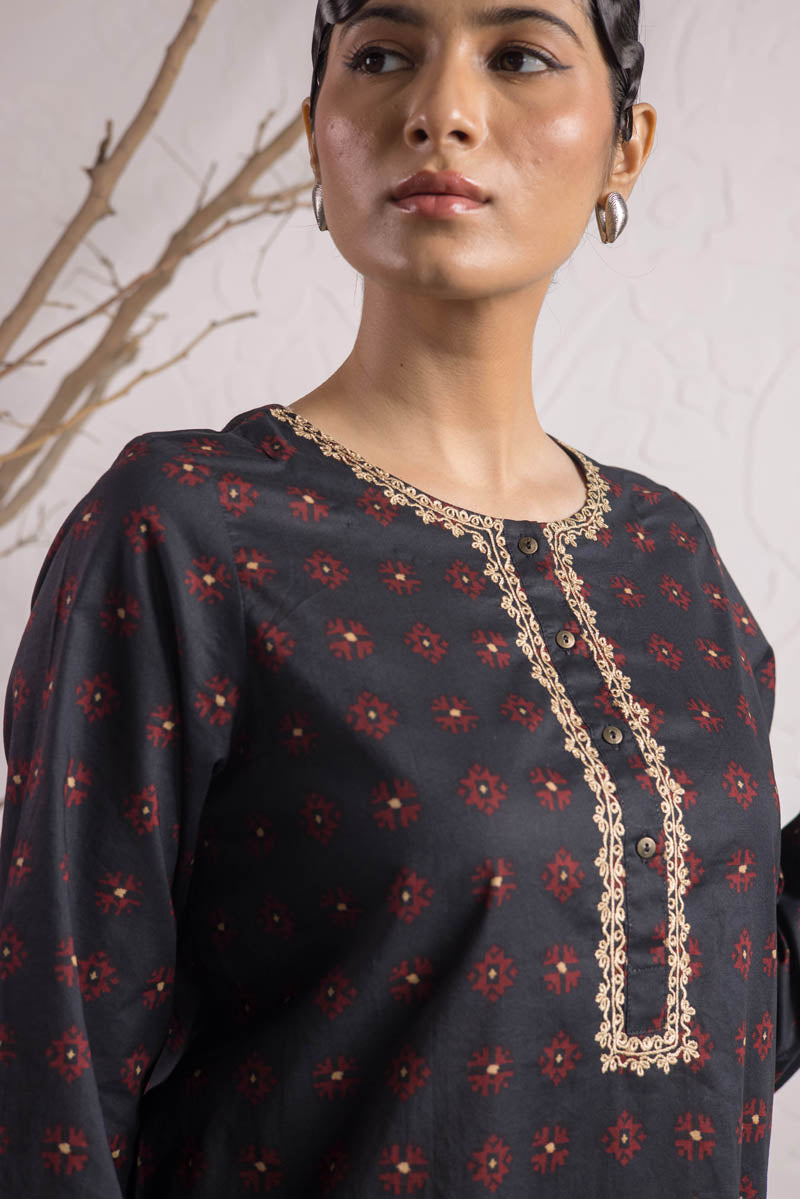 Generation - Printed Indonesian - Black - Cambric - 2 Piece