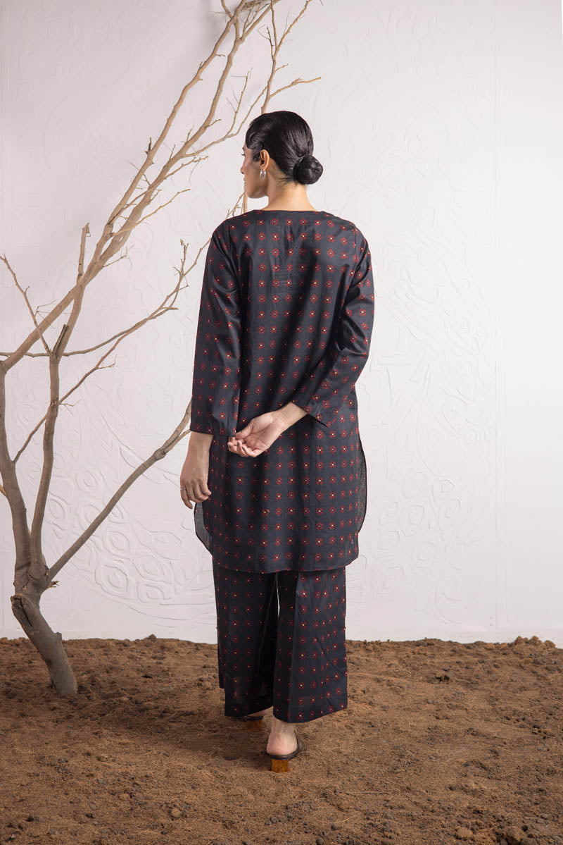 Generation - Printed Indonesian - Black - Cambric - 2 Piece