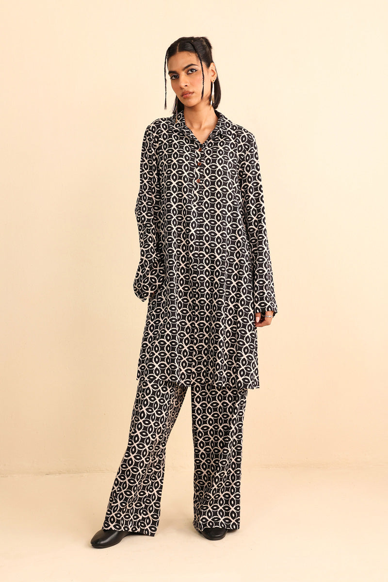 Generation - Collared Zawiya 2 Piece Set - Cambric - Black