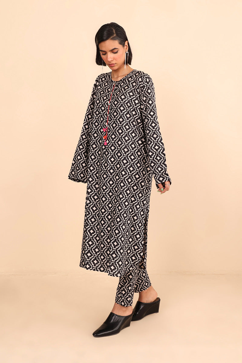 Generation - Buttoned Zawiya 2 Piece Set - Cambric - Black