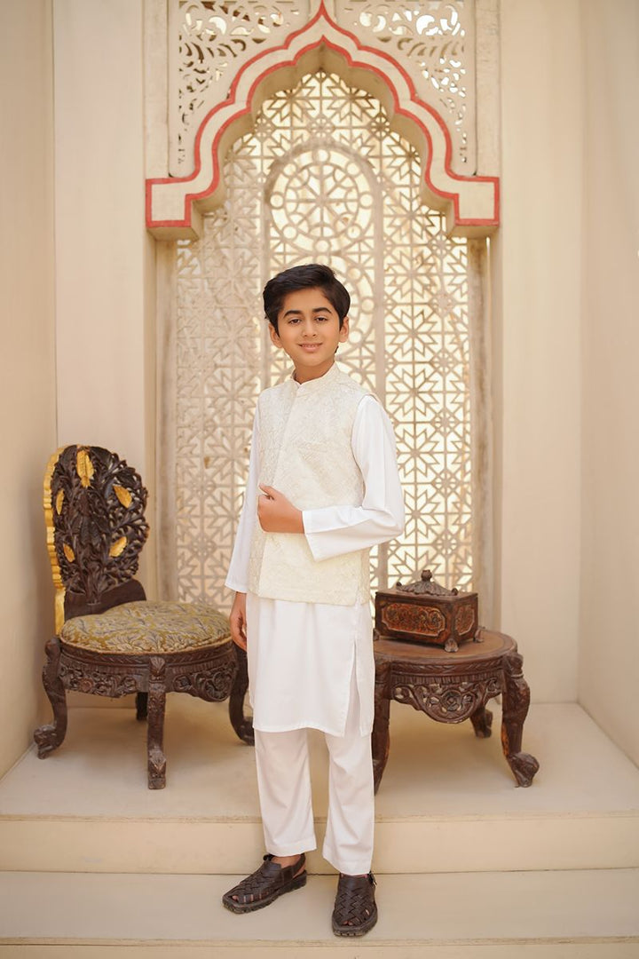 Cheeco Chic - WWCEID25 - Off-White - Waistcoat - 1 Piece