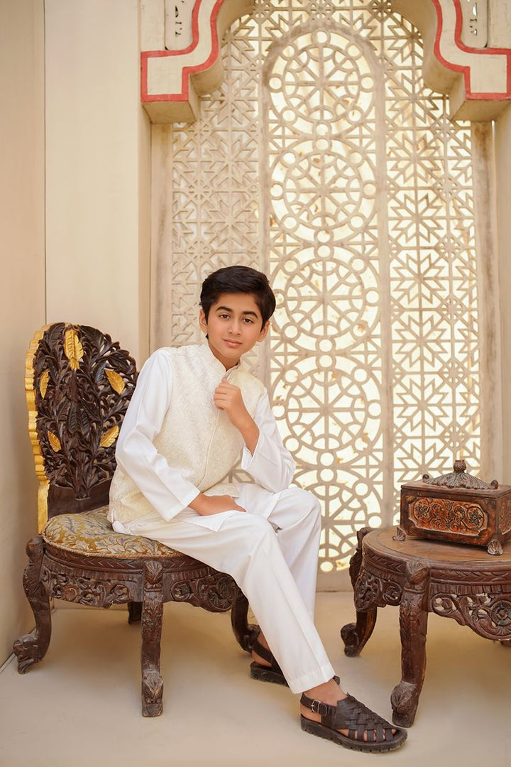 Cheeco Chic - WWCEID25 - Off-White - Waistcoat - 1 Piece