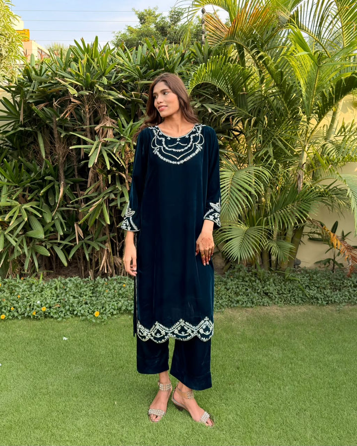 Ombrella Midnight Blue Velvet 2 Piece Suit
