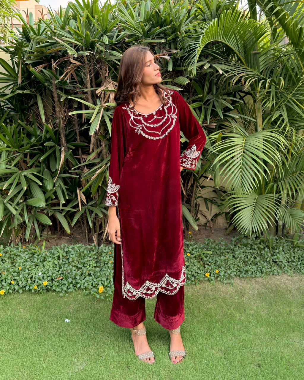 Ombrella Maroon Velvet 2 Piece Suit