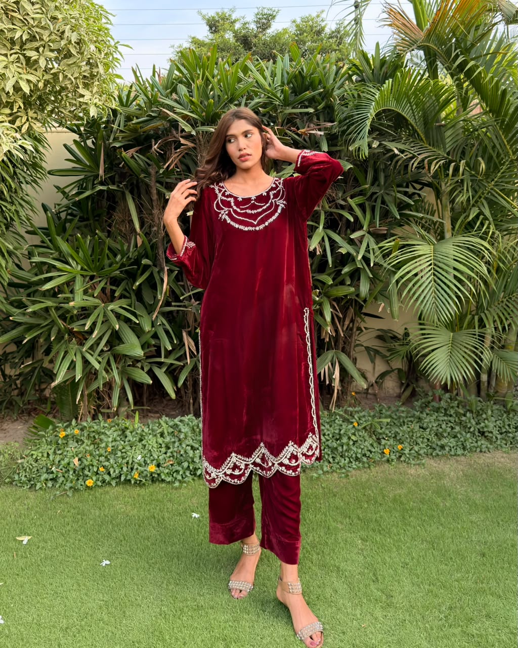 Ombrella Maroon Velvet 2 Piece Suit
