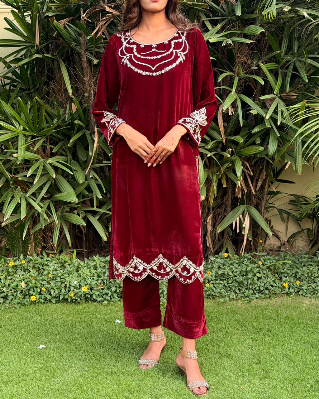 Ombrella Maroon Velvet 2 Piece Suit
