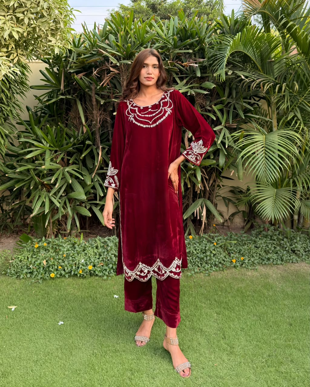 Ombrella Maroon Velvet 2 Piece Suit
