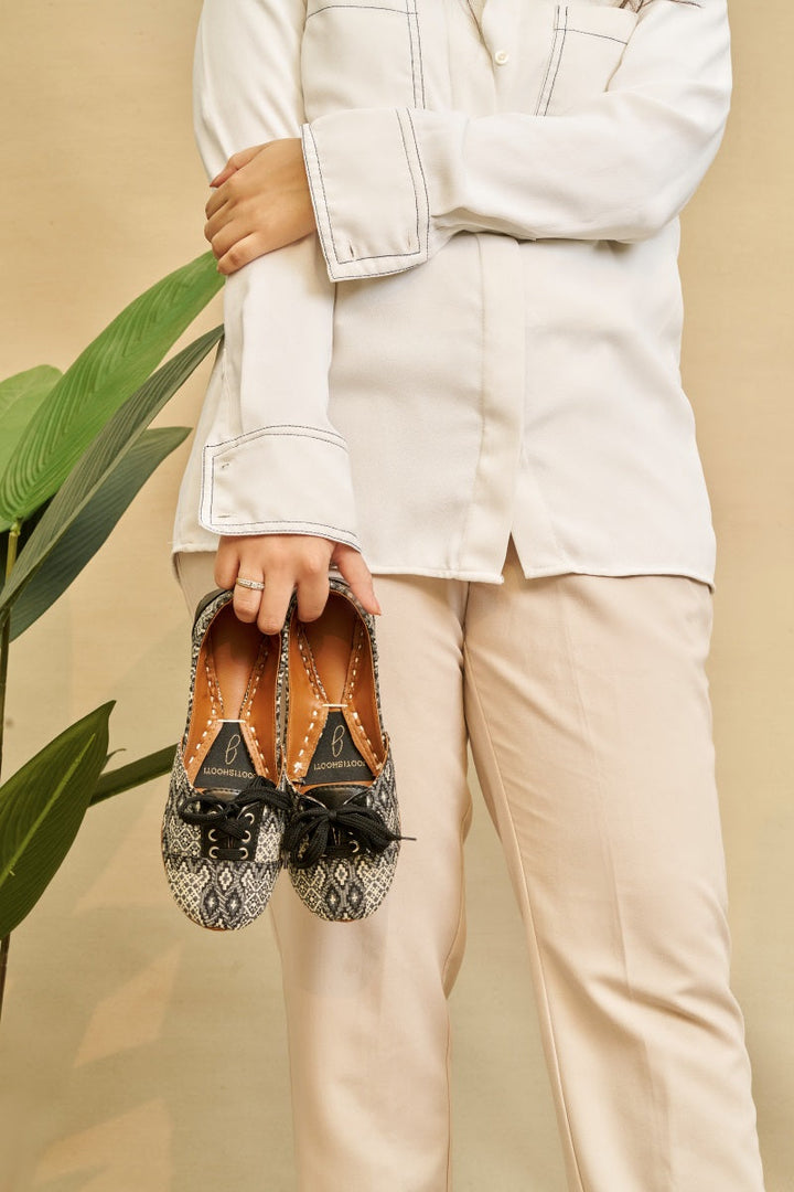 JootiShooti - Whisper Weave