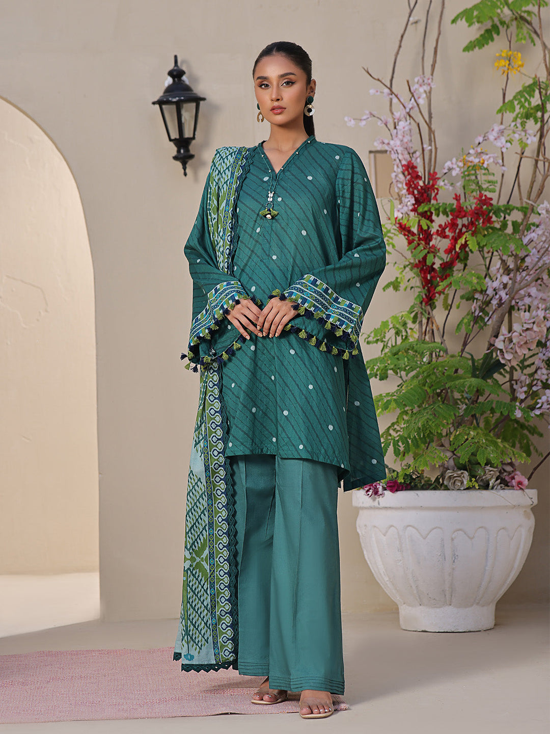 Oaks - Printed Unstitched Lawn Dark Green  - 2 Piece