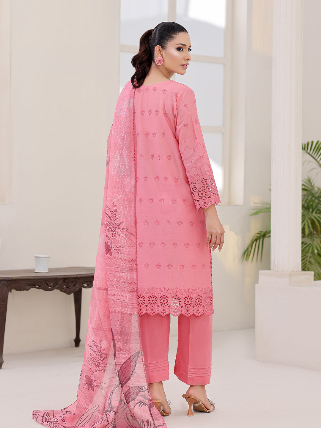 Oaks - ChickenKaari Pret Lawn Suit For Women - Pink - 3 Piece