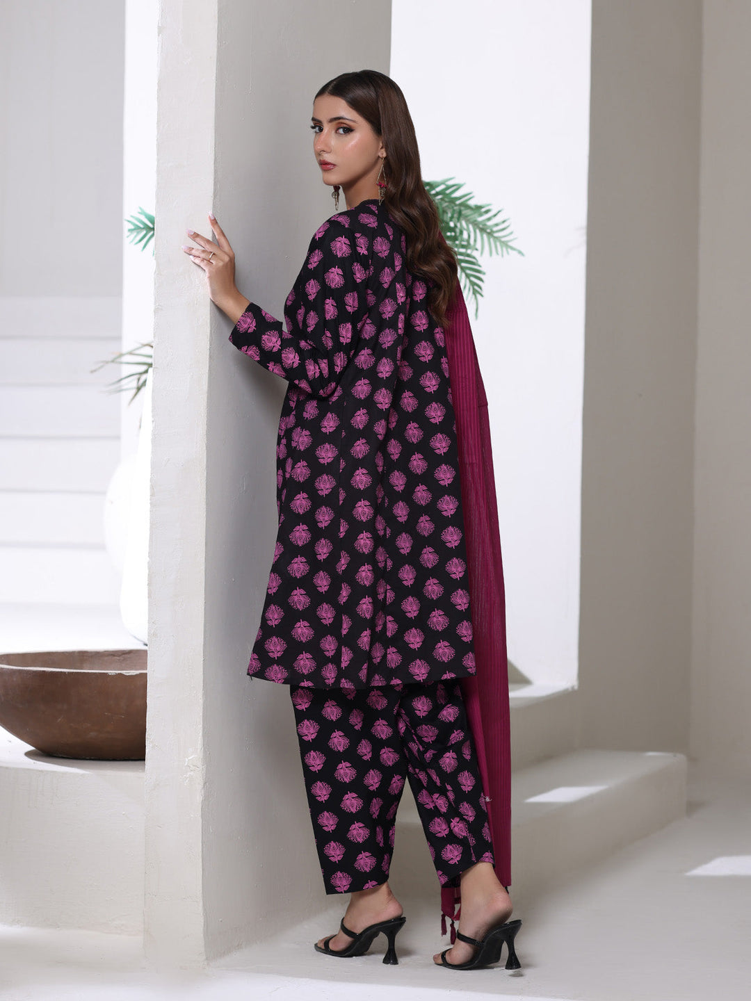 Oaks - Screen Print Cambric Suit For Women - Black&Magenta - 3 Piece