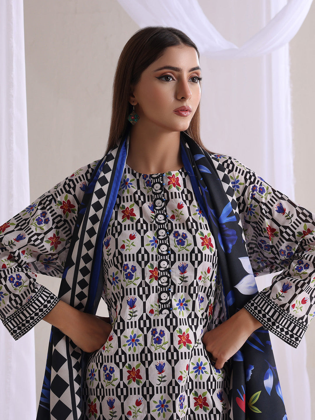 Oaks - Lawn Suit For Women - Black - 3 Piece