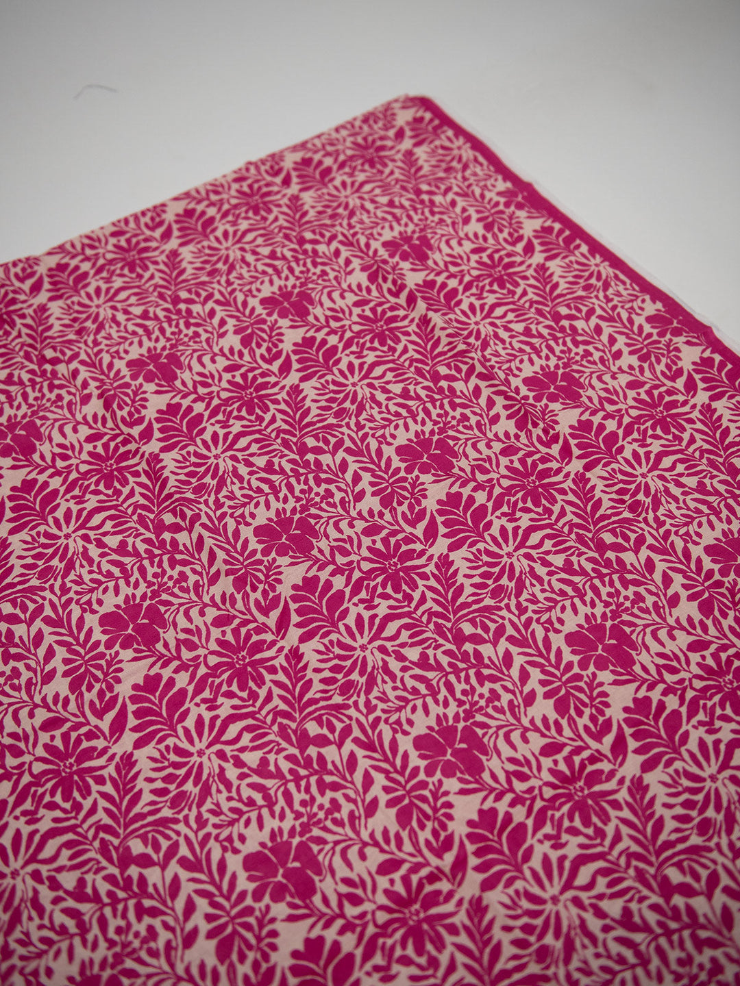 Oaks Printed Lawn Unstitched Pink 1 Piece