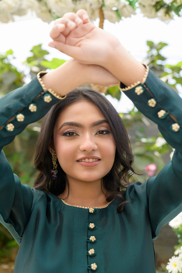 Alishba Kashif - ZAMURAD ELAN - Emerald - Tassel silk - 3 Piece