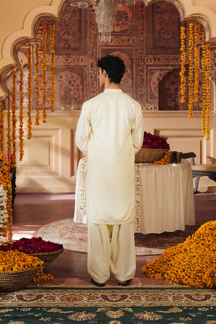 Hummingbirds - Cream Boski Suit