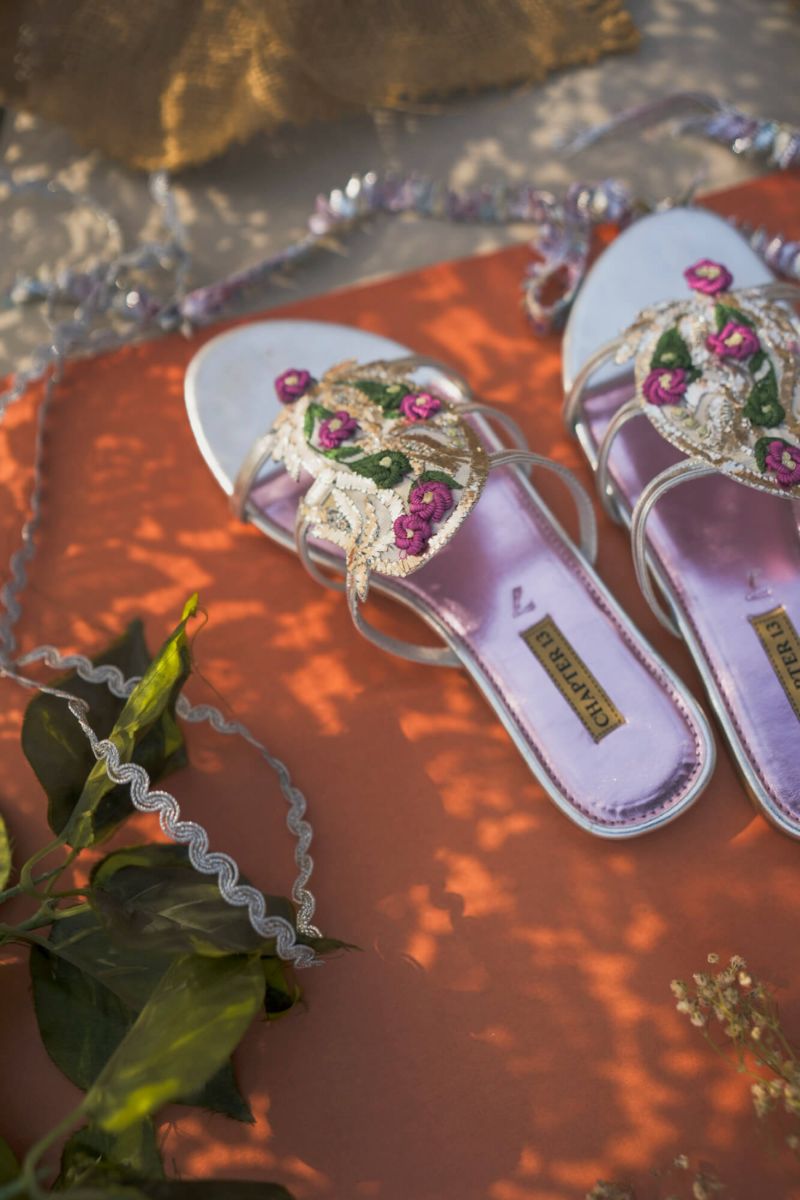 chapter 13 - Chappals | Mehfil Patta - Silver - Chappals