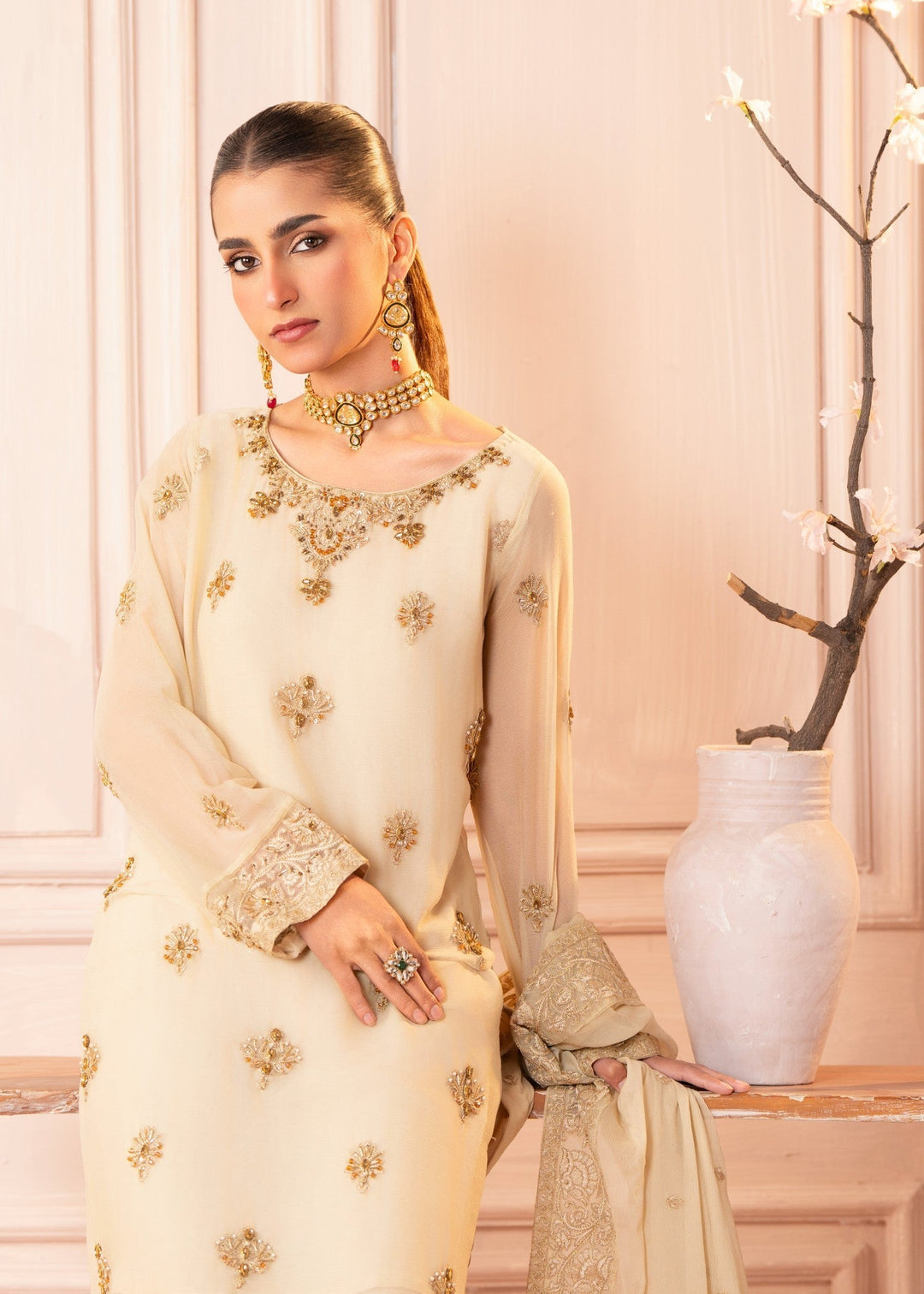 Laleen Soraya 3 Piece Suit Cream
