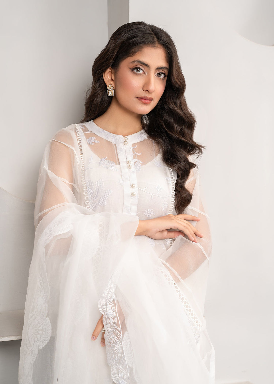 Laleen Ghazali 3 Piece Suit White