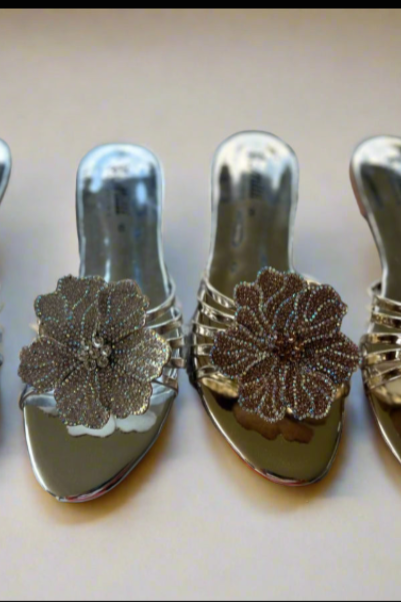 MILLI SHOES - Fancy Floral Slides - Silver - Slides
