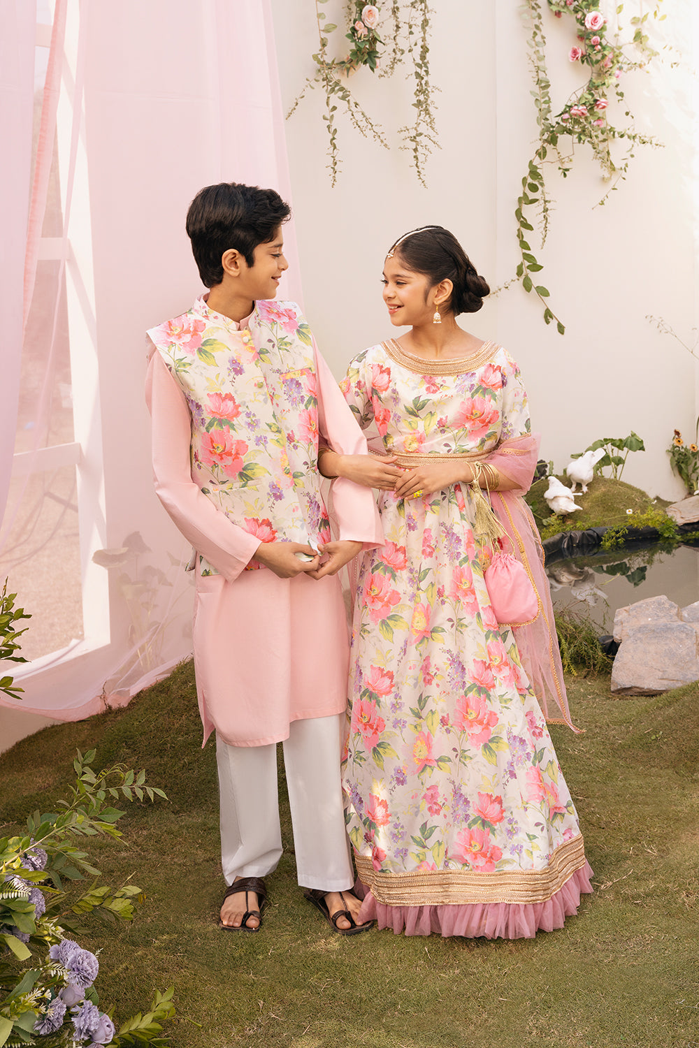 Hummingbirds - Gardenia Silk Waistcoat For Boy