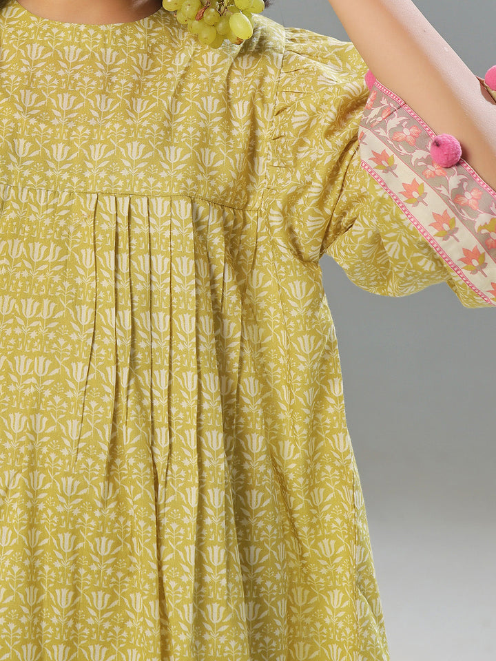 Oaks - Printed Pret Shirt Trouser Cambric Mehandi  - 2 Piece