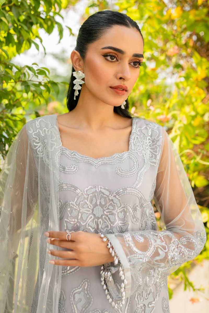 hina khawaja in Natasha Kamal - Ellie - grey sequins - Net lined with crepe de chin - 3 Piece