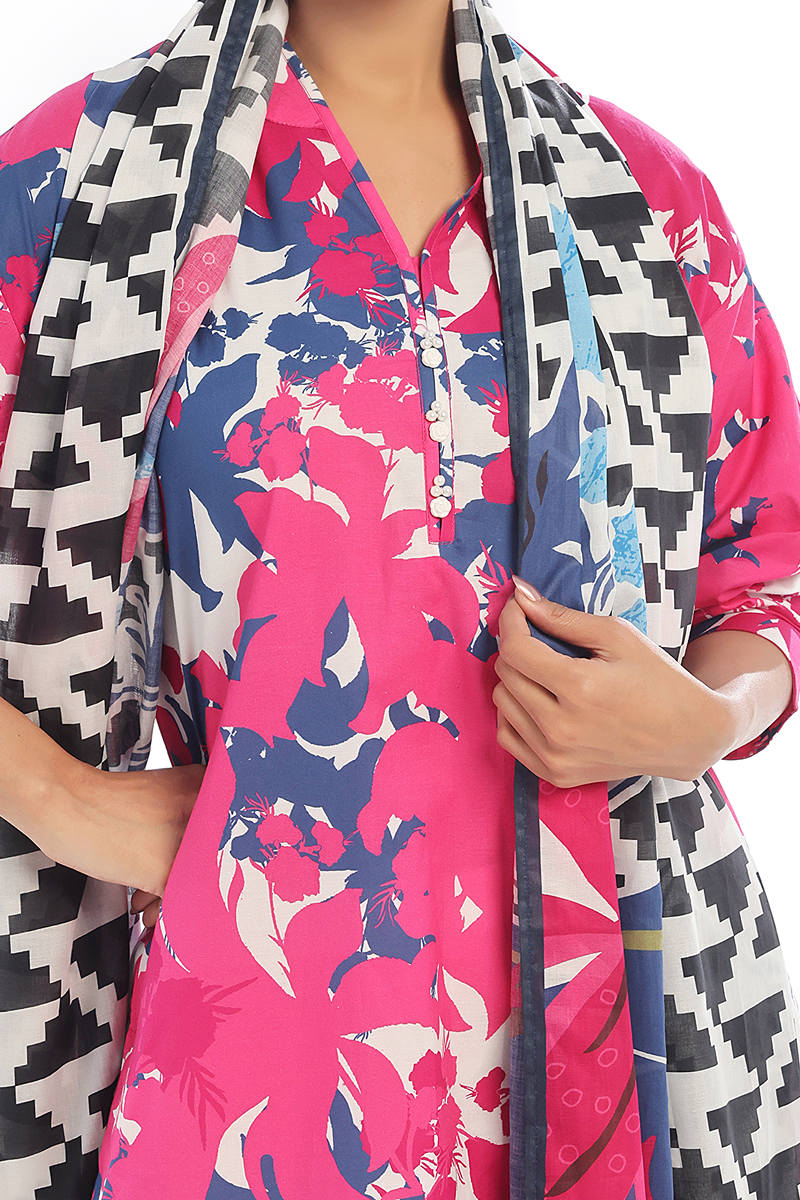 Oaks - Printed Pret & Unstitched Suit Swiss Lawn Pink - 3 Piece