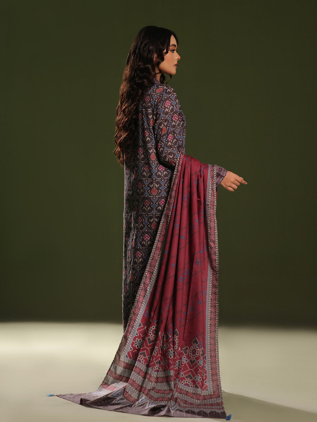 Oaks - Printed Pret Suit Cambric Charcoal  - 3 Piece