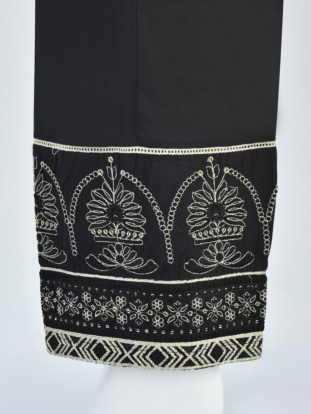 Oaks - Women Black Lawn Trouser  - 1 Piece